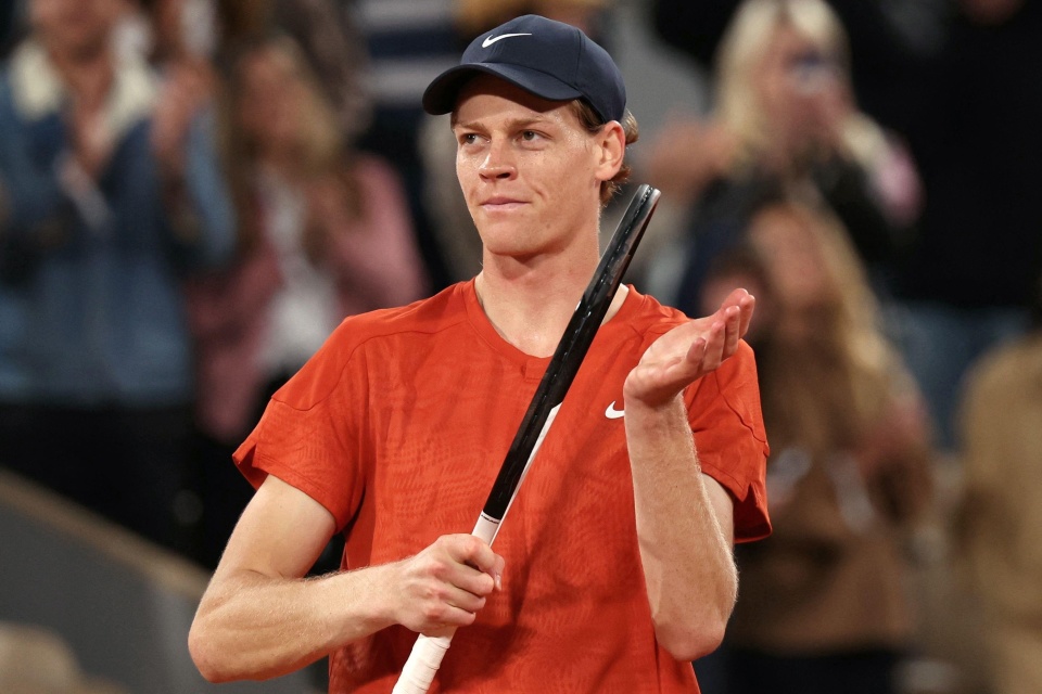 四脚传球来 四脚传球来