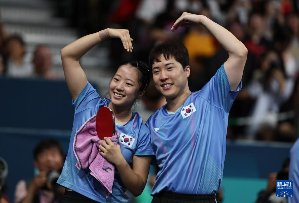 离不开他在 离不开他在