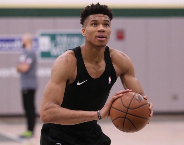 球员之一 球员之一