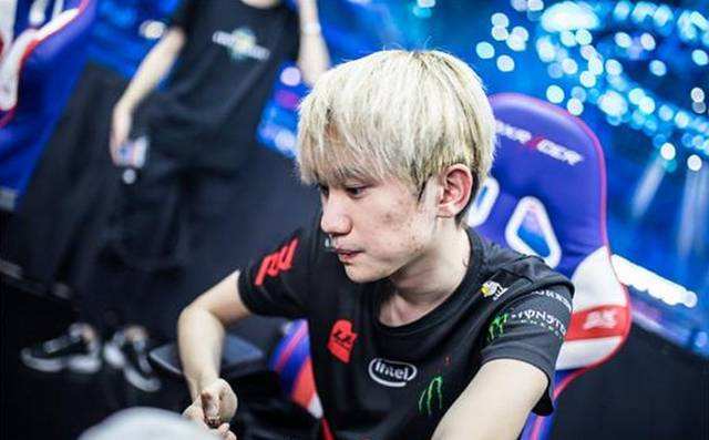 他的存在一 他的存在一